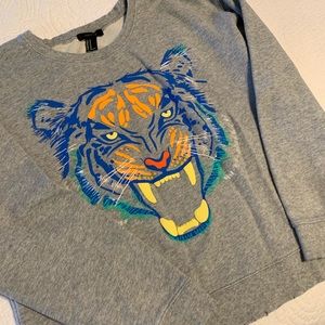 Forever 21 distressed tiger sweatshirt